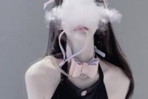最新OnlyFans上流尤物反差婊-MOZZI收费有尺度