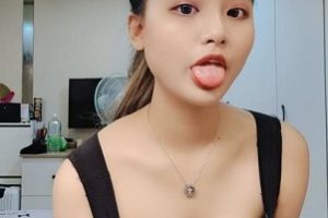 最新各种极品Y妻打粑粑作品小合集