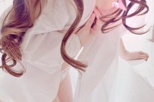 某推上有个超级美女,粉丝众多,但她的真名其实叫……