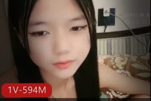 火爆自拍视频:无敌光“阴”妹子互动怀里玩棍子用嘴道具1V-596M-时长53分