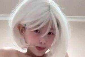 抖音甜妹定制作品合集2V172M,封号福利资源,5分钟车衣版