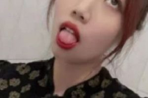银行柜员李彤等7位反差婊泄密21V412M火辣合集