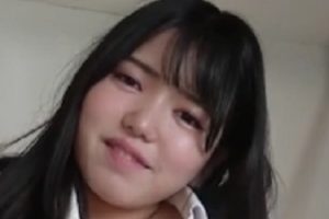 1.21G清纯嫩妹FC2私录1V可爱脸蛋下反差感爆表