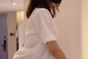 小余COS合集88部7.28G老司机论坛极致暗流