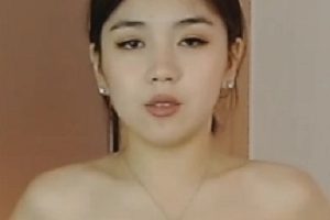 高颜值甜妞百度盘热舞诱惑1V视频643M太骚气了