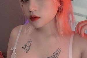 性感89妹推特自拍福利14V+25P238M超火辣