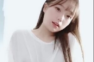 蜜桃直播幼齿密码房深夜表演12场8G真白嫩